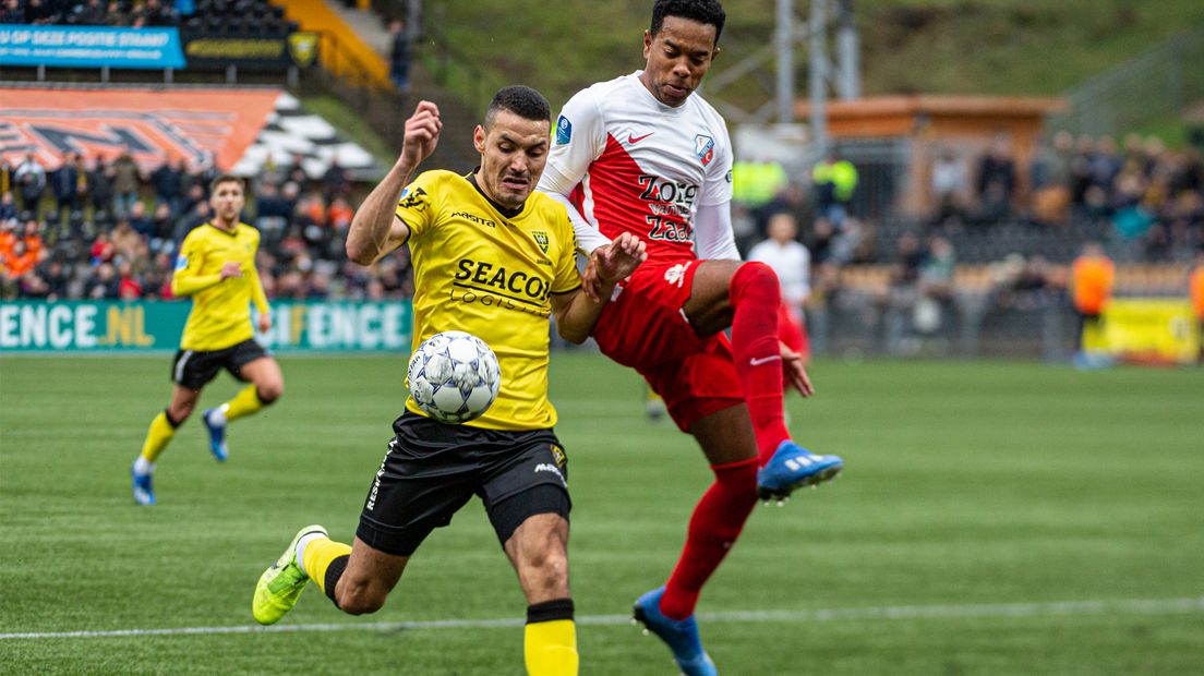 Het optreden van Urby Emanuelson was één van de lichtpuntjes aan de kant van FC Utrecht