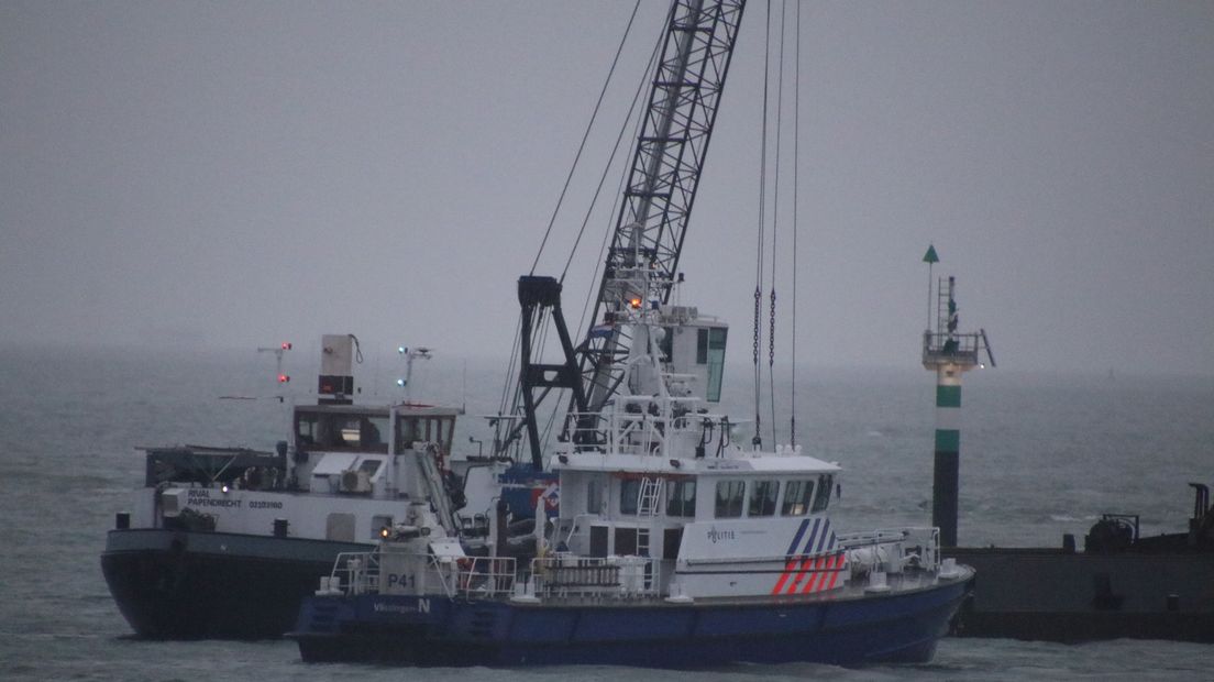 Baggerschip vist vliegtuigbom op