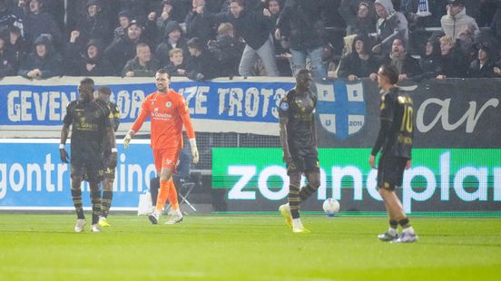 Slordig Sparta kan geen vuist maken en verliest van PEC Zwolle