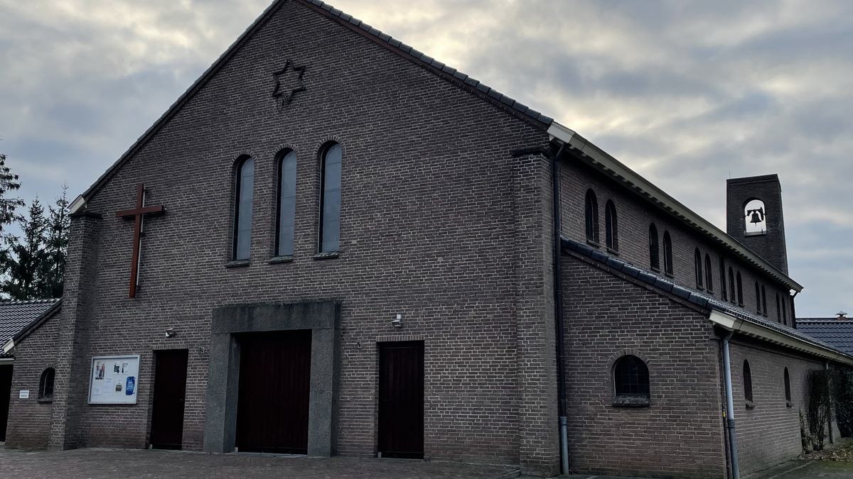 Katholieke kerk Emmerschans sluit, lot kerken Klazienaveen en Zwartemeer onzeker