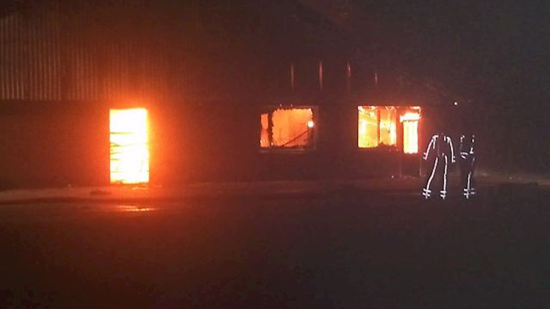 Brand in kalverstal Hertme