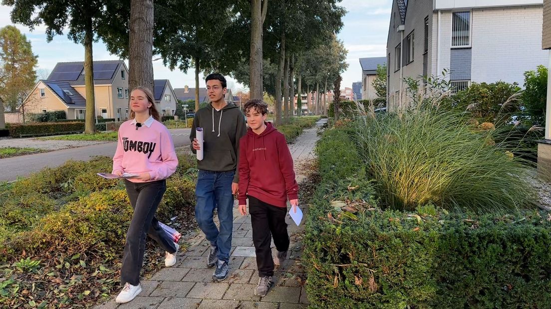 Actievoerders Nouchka, Antoon en Bas