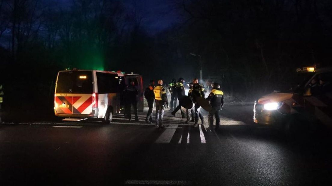 De politie beëindigde het illegale feest in Arnhem.