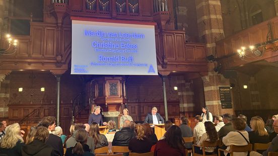 Botsing over dakloosheid: ‘Dramatisch om op straat te slapen, maar ook dramatisch om over iemand heen te stappen’. Botsing over dakloosheid: ‘Dramatisch om op straat te slapen, maar ook dramatisch om over iemand heen te stappen’.