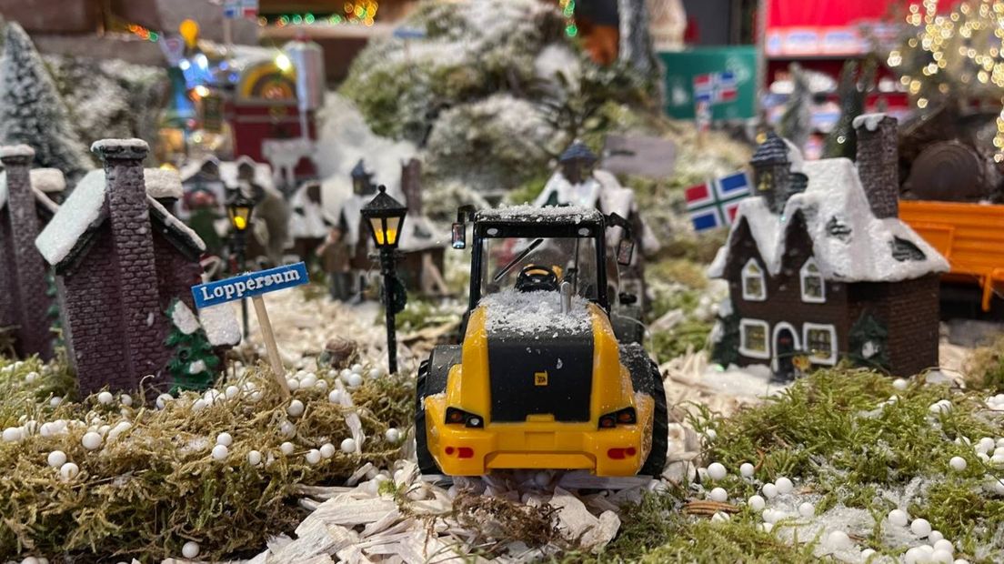 Een bulldozer in 'Loppersum'