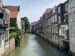 Brits medium lovend over Dordrecht: 'Het doet me denken aan de oogverblindende grachten van Venetië'