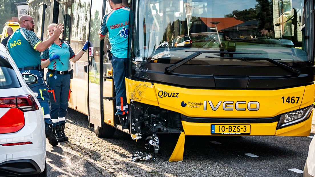 De schade aan de bus