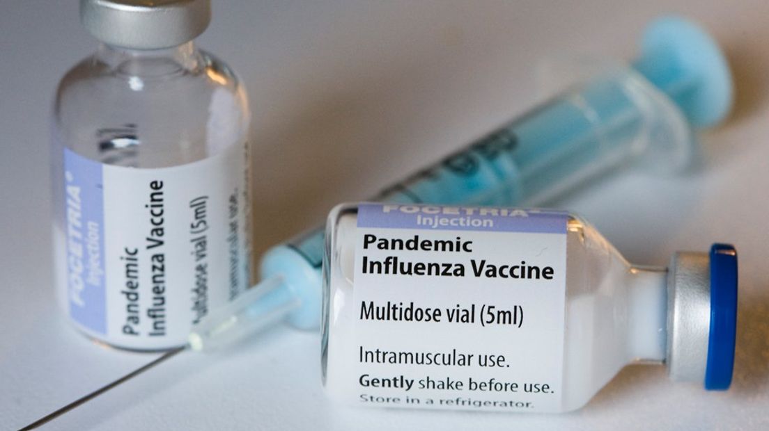 Personeel Reinier de Graaf ziekenhuis krijgt griepprik: 'Er overlijden