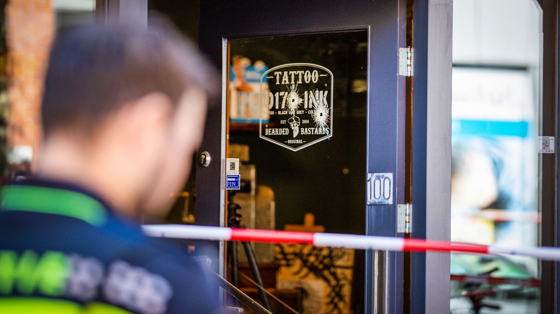 Tattooshop in Alphen aan den Rijn beschoten