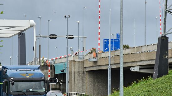 Storing in Euvelgunnerbrug; verkeer op ringweg Stad loopt vast