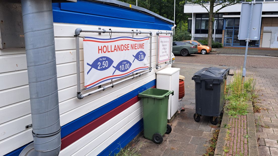 Deze grijze rolcontainer is de kwade genius in het hele verhaal