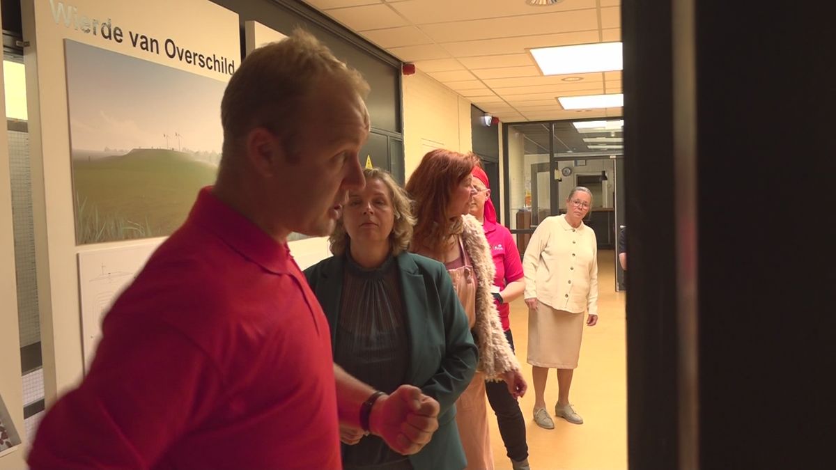 Gedoe over de versterkingsaanpak in Overschild is nu ook theater