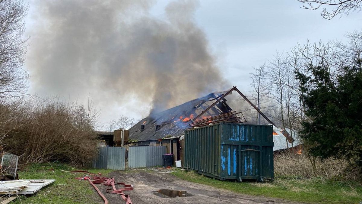 Brand in woning met asbest in Twijzelerheide onder controle