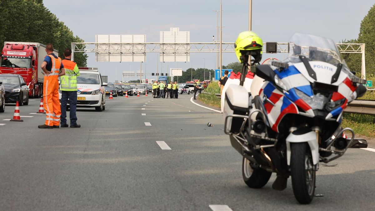 Motorrijder verongelukt op A28 bij Zwolle - RTV Oost
