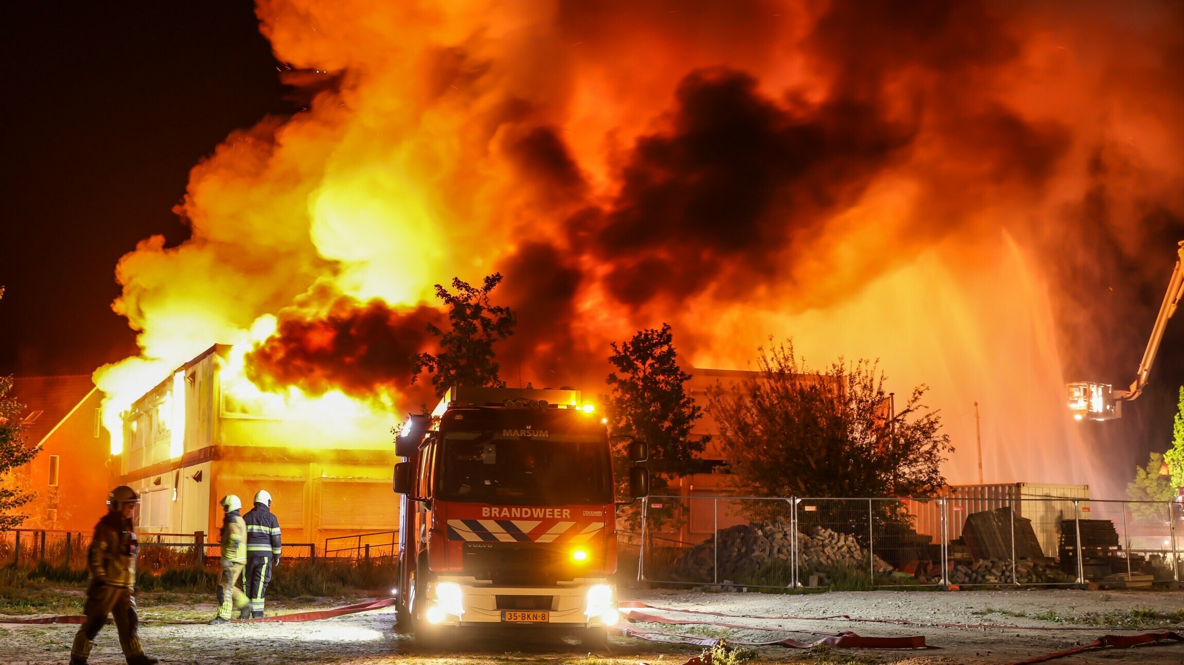 Schooldirecteur in shock na brand bij De Pionier in Leeuwarden: "Onze werkplek is gewoon weg"