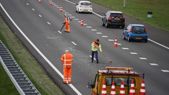 A50 weer vrij van glas • gewonde bij ongeval. A50 weer vrij van glas • gewonde bij ongeval.