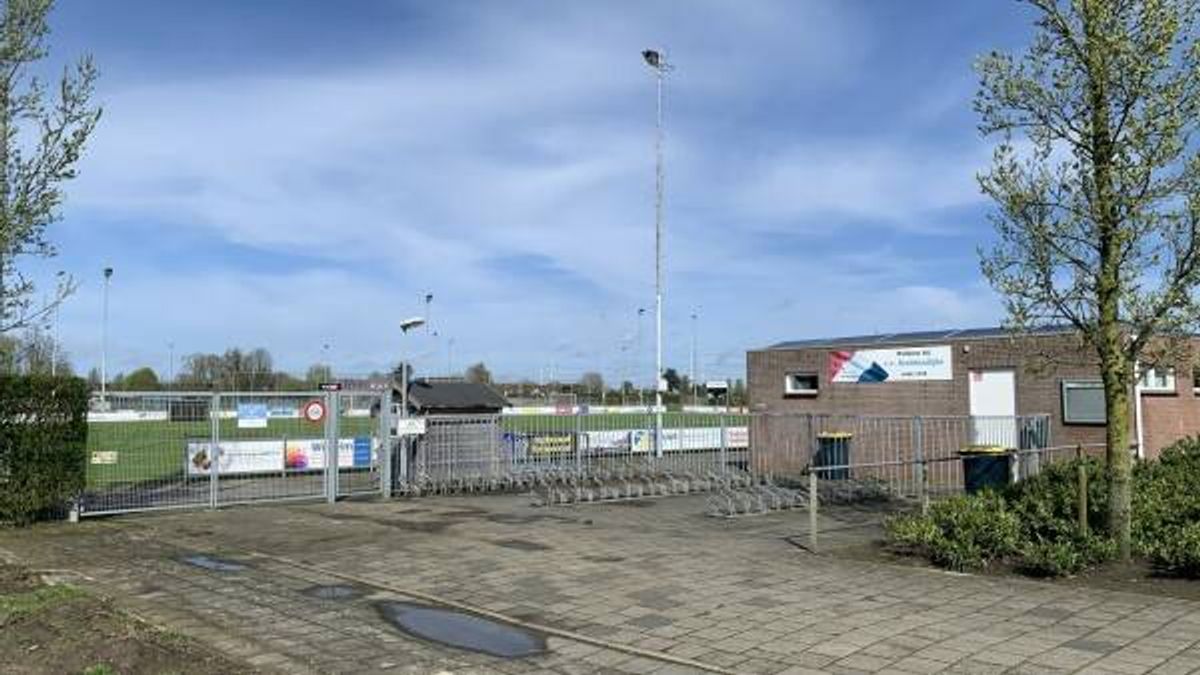 Alsnog kunstgras voor sportveld VV Krabbendijke