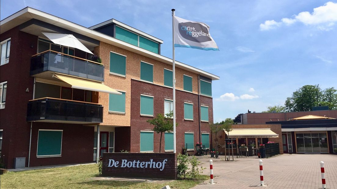 De zonwering draait overuren op De Botterhof