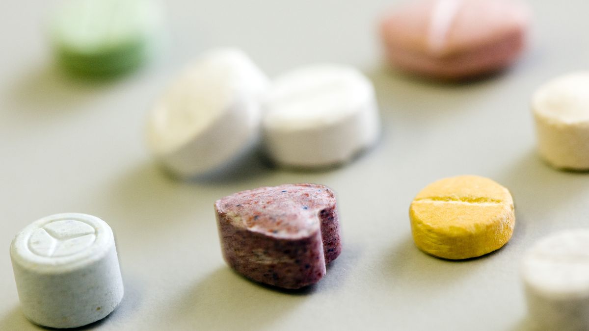 Ambulancezorg weigert delen 112-opname in vergiftigingszaak Assen: 'Mensen moeten blijven bellen'