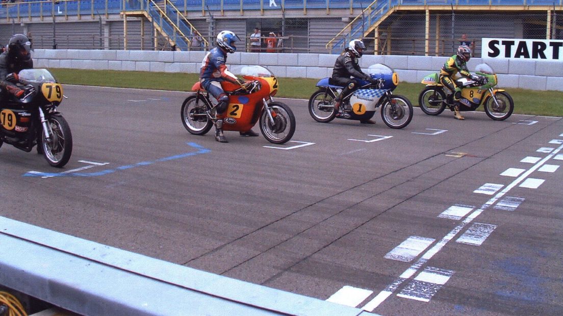 De start- en finishlijn in 2005