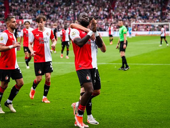 Slot neemt afscheid van Feyenoord met zege, Excelsior speelt nacompetitievoetbal