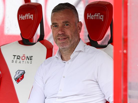 Wie is René Hake, de nieuwe assistent-trainer bij Feyenoord? 'Hij is  eigenzinniger dan Van Persie' - Rijnmond