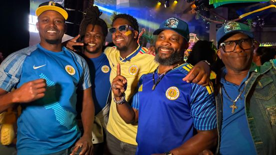 Curaçao viert ondanks grote nederlaag tegen Duitsland massaal feest: ‘Wij zijn één grote familie’