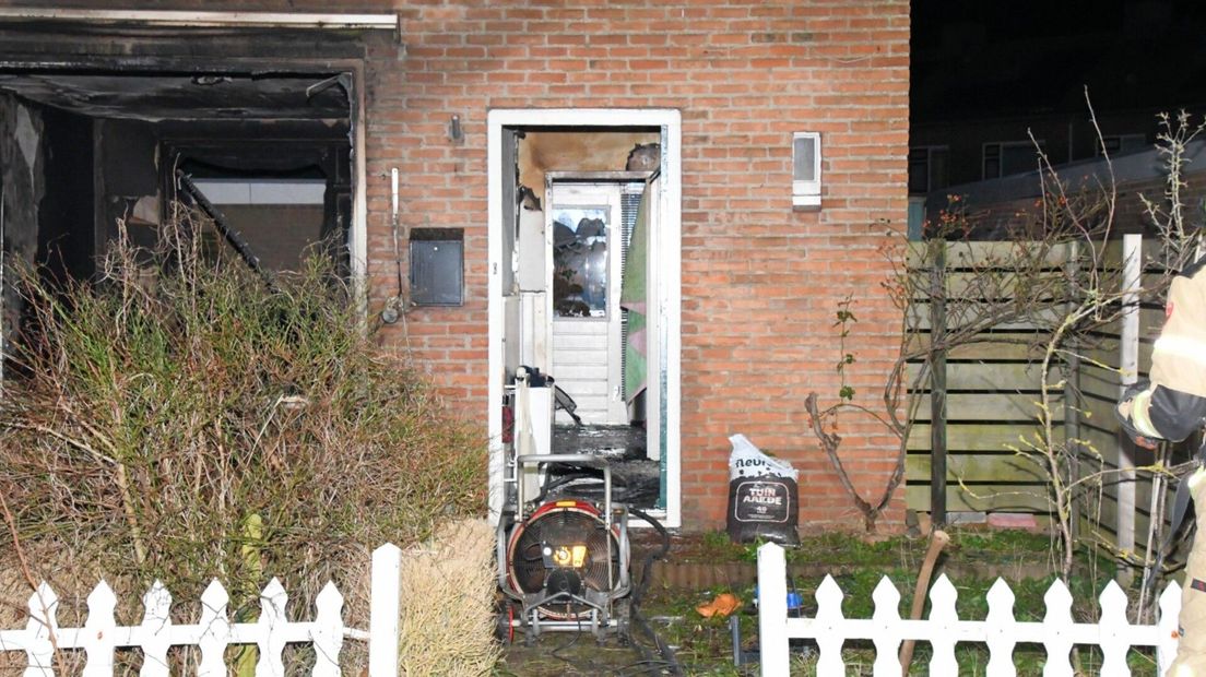 Uitslaande brand in woning Burgh-Haamstede