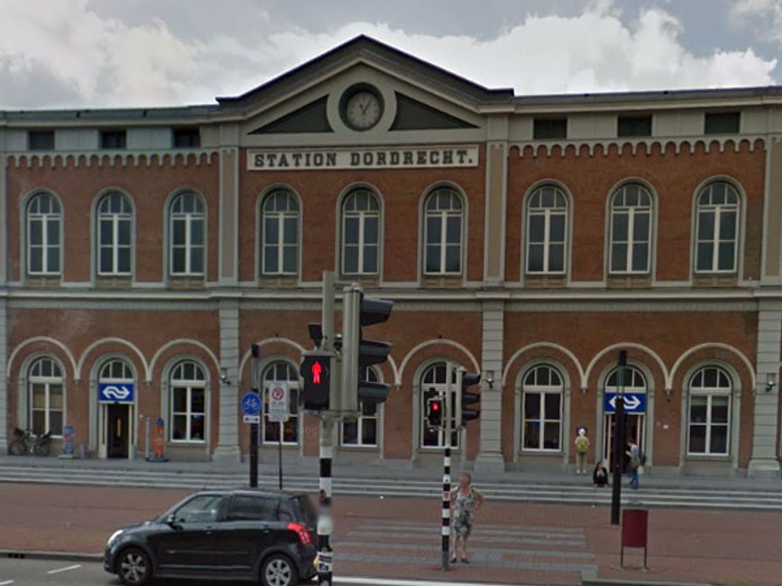 Het Stationsplein in Dordrecht