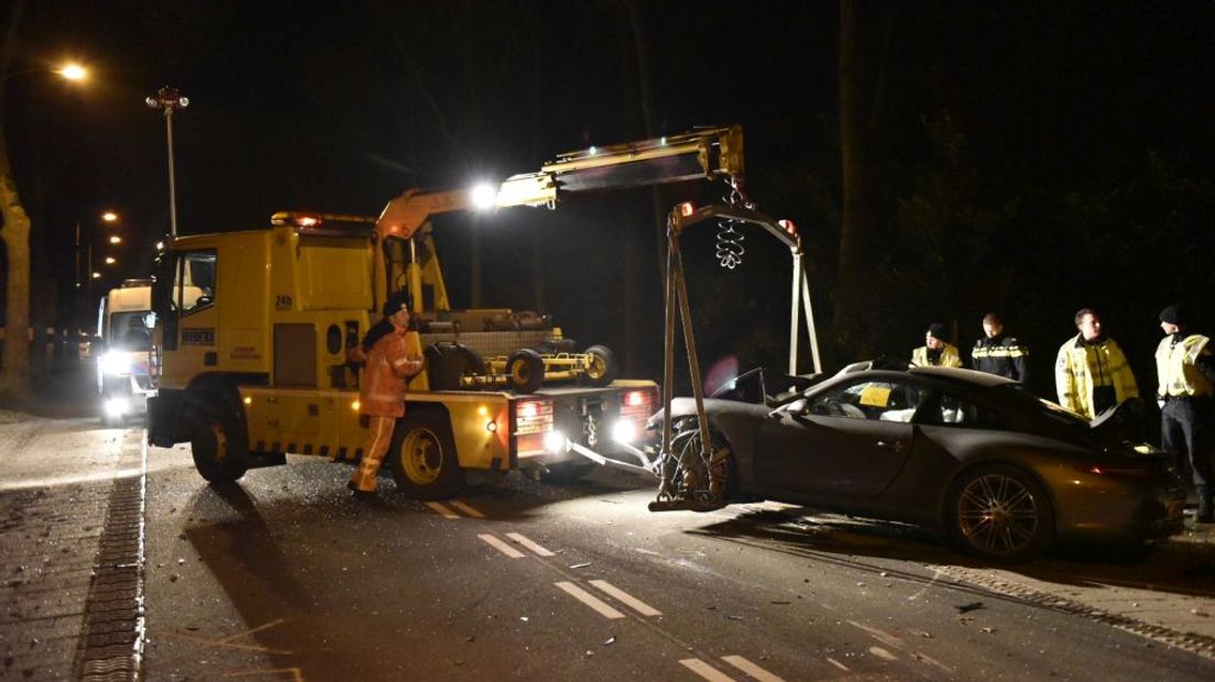 De Porsche van Van W. na het ongeluk.