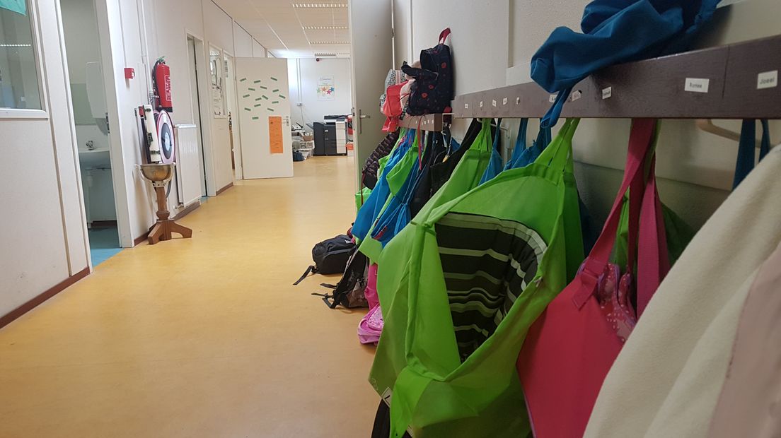 De laatste week op de Mariaschool op de noodlocatie is bijna ten einde. (Rechten: Jasmijn Wijnbergen/RTV Drenthe)