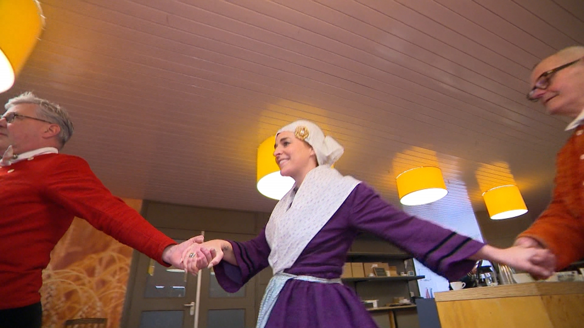 Femke doet mee met de Grunneger Daans | Beweegplaat