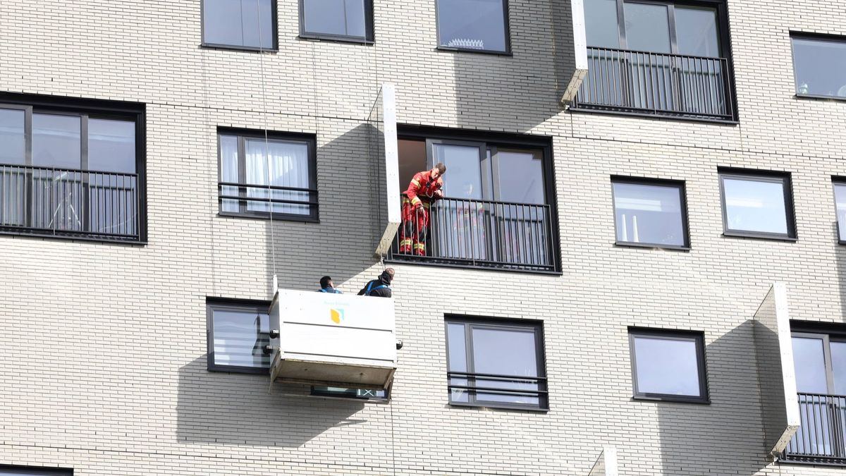 112-nieuws: Slachtoffers steekincident in Stad zijn twee mannen uit Groningen • Glazenwassers na vie