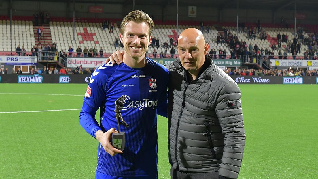 Michael Brouwer en keeperstrainer Richard Moes