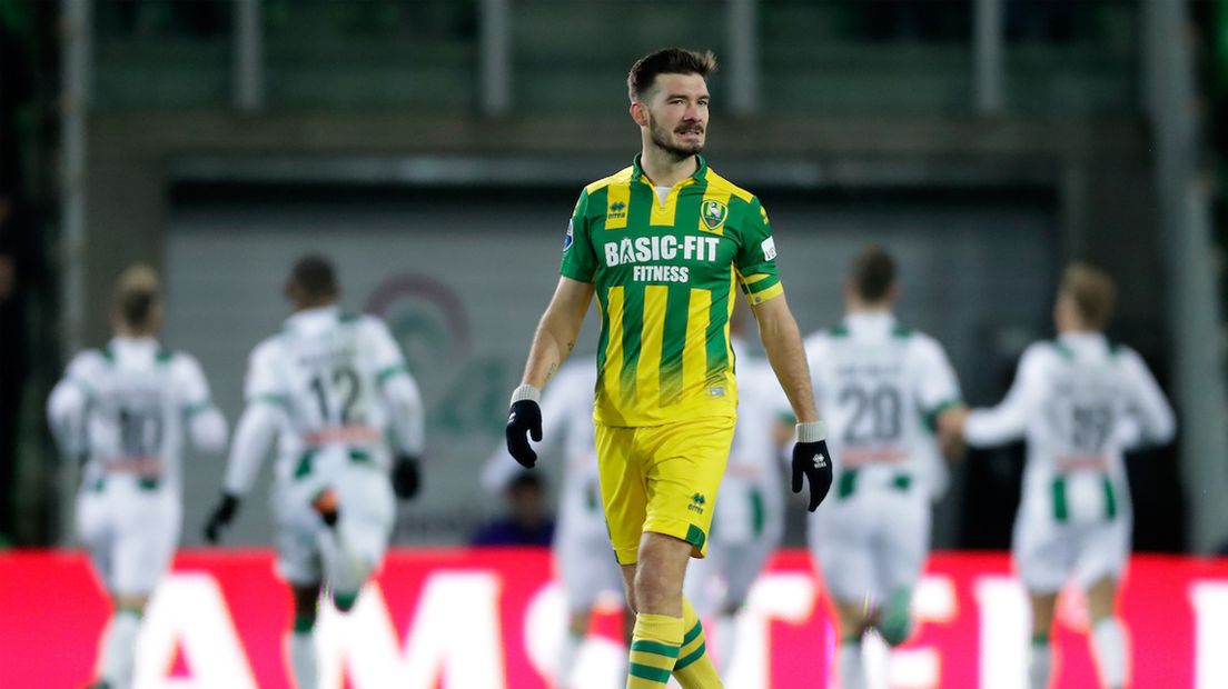 ADO-speler Edouard Duplan baalt na de 1-0 van Groningen