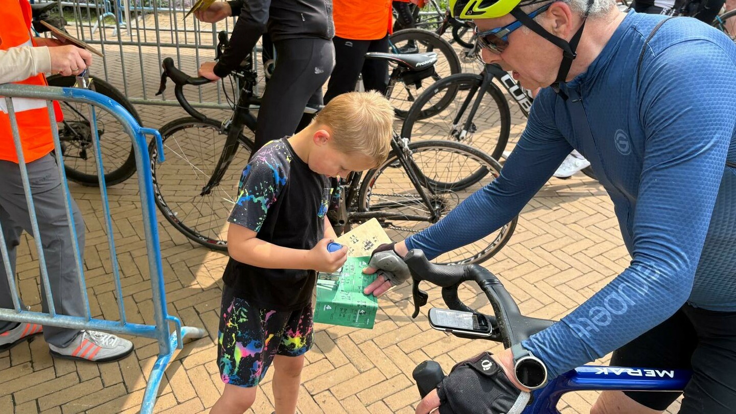 Dylano (7) oan it stimpeljen