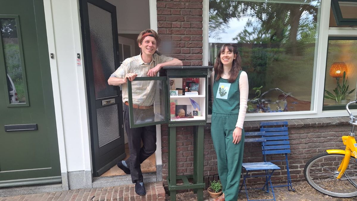 Jip (29) en Roos (28) hebben geen minibieb maar een minigalerie: 'Iedereen is creatief'
