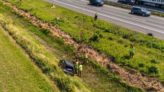 Ongeluk op A12 · pand geramd
