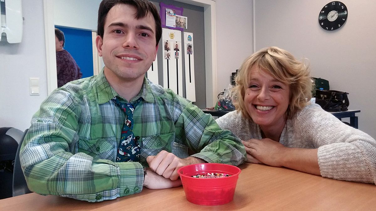 Wie heeft er een stropdas voor Tom (24) uit Arnhem? Hij is er dol op