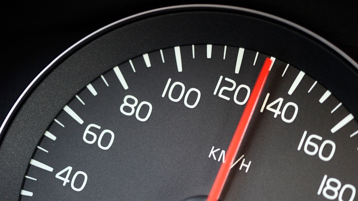 'Snelheidsduivels' uit Menaldum en Harlingen raken rijbewijs kwijt