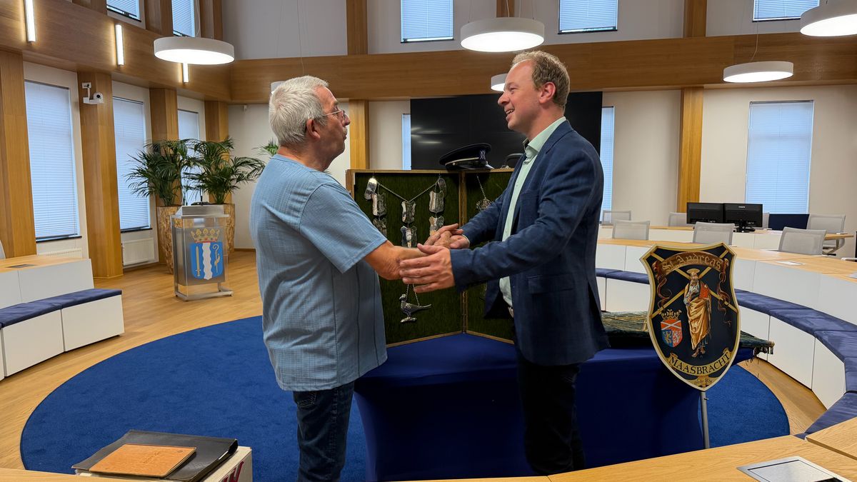 Na drie jaar wachten is de overdracht van het koningszilver van Sint Andreas eindelijk rond