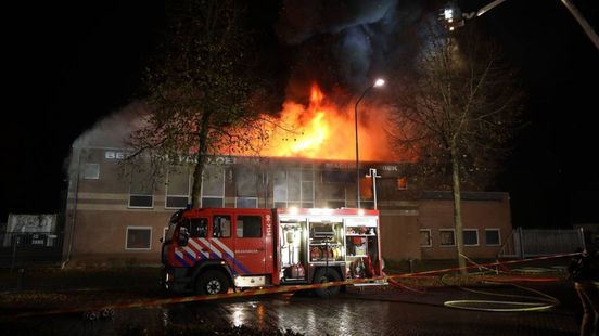 Grote brand in supermarktopslag