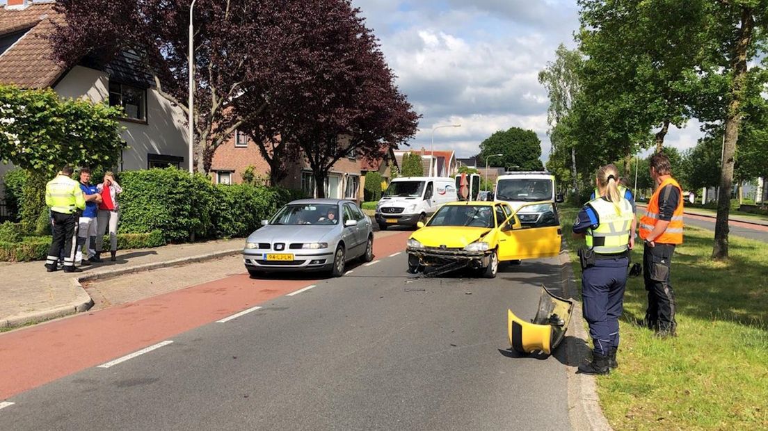 Gewonde bij botsing in Dedemsvaart