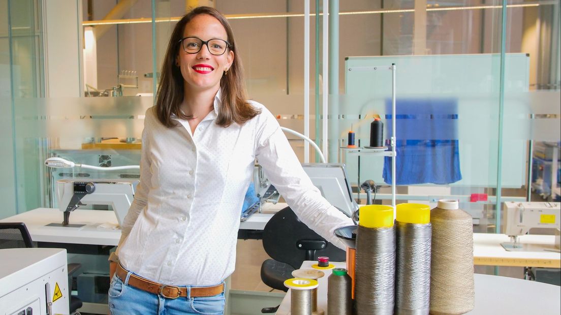 Eliza Bottenberg verbindt met haar projecten textiel met technologie