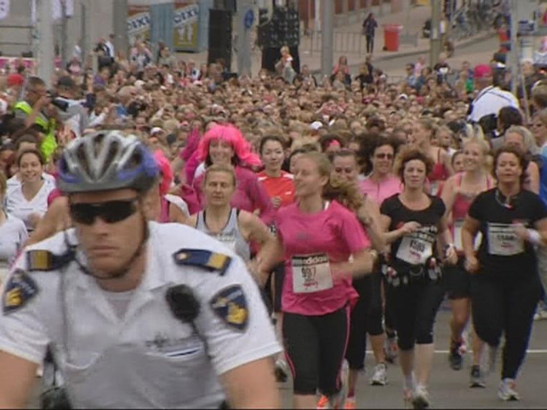 nLADIESRUN.jpg