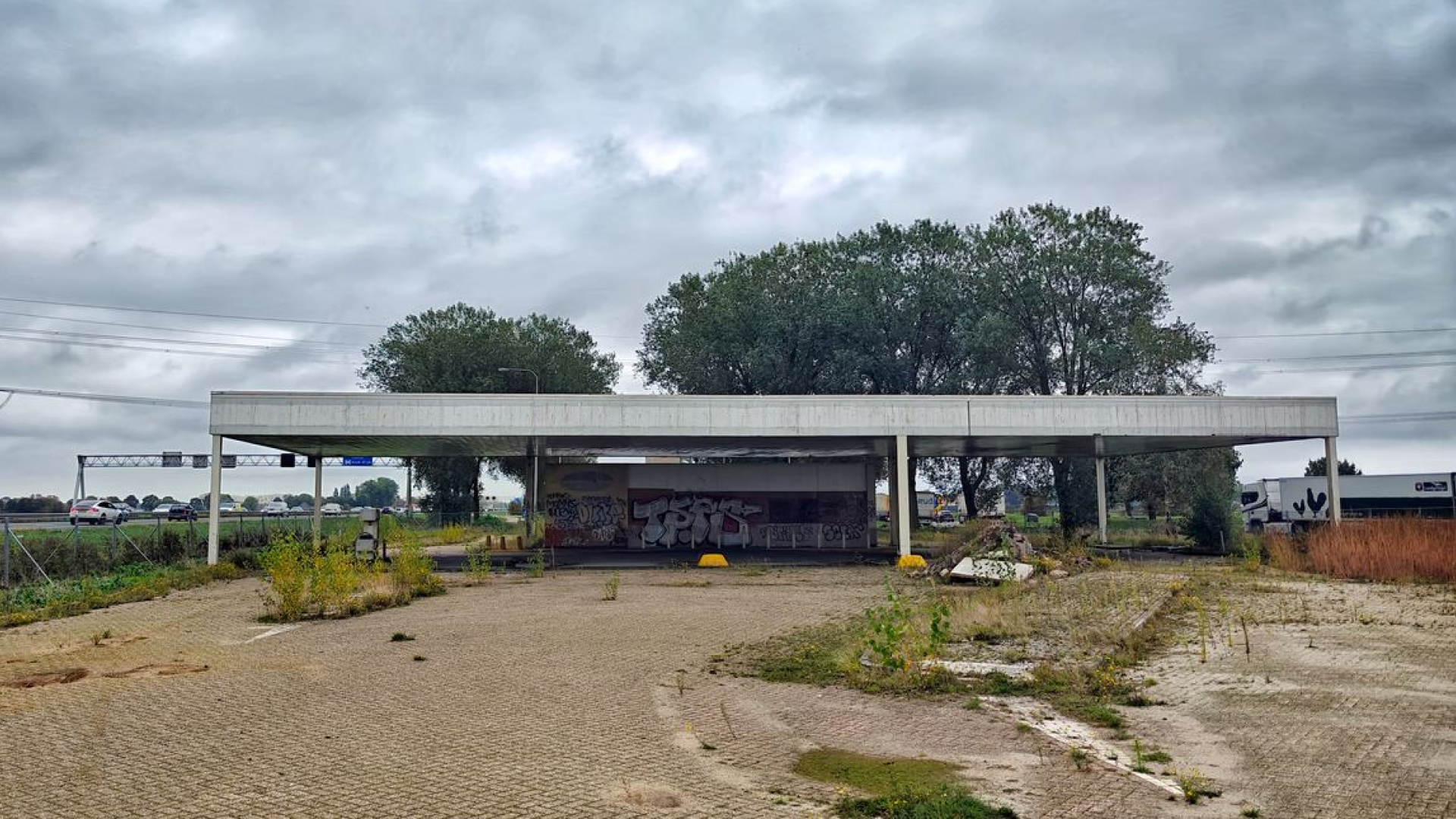 Locatie verlaten tankstation langs A12 sluit definitief