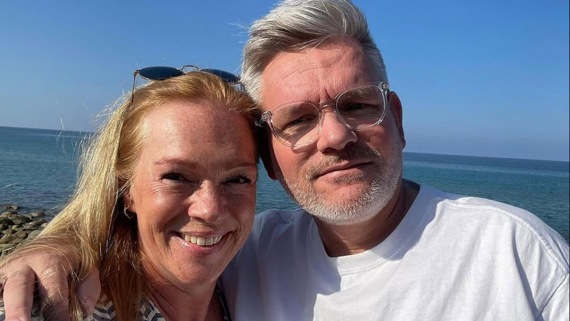 Droomkoppel Peter en Mariska uit MAFS nog steeds dolgelukkig: 'Eindelijk  samen naar buiten' - Omroep West