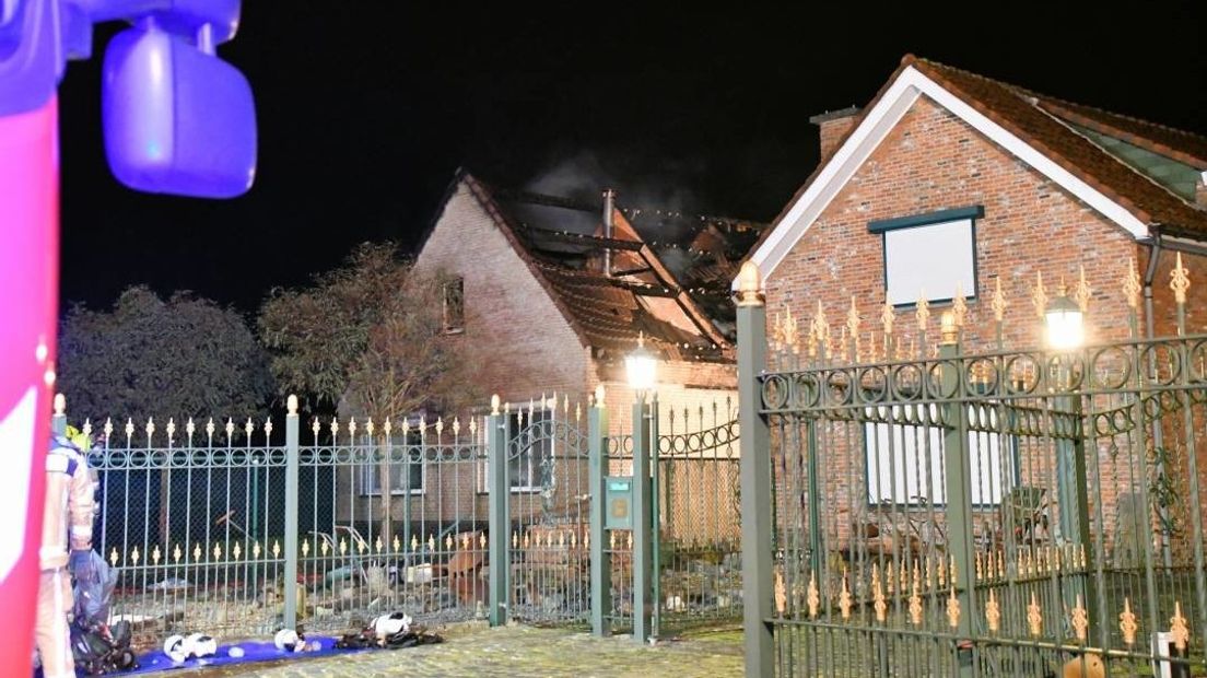 Woning in Clinge zwaar beschadigd na grote brand