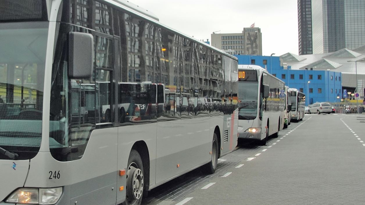 Bussen op Rotterdam CS