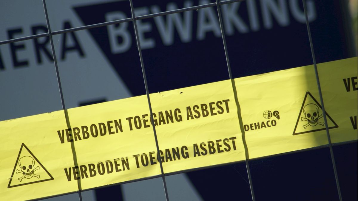 Openbaar Ministerie eist verbod voor asbestsaneerder Okkenbroek